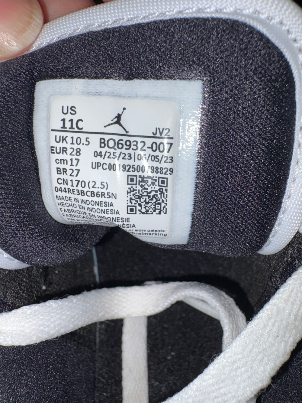 Nike Kids White Black Gold High-Top Sneakers Air Jordan - Picture 8 of 9